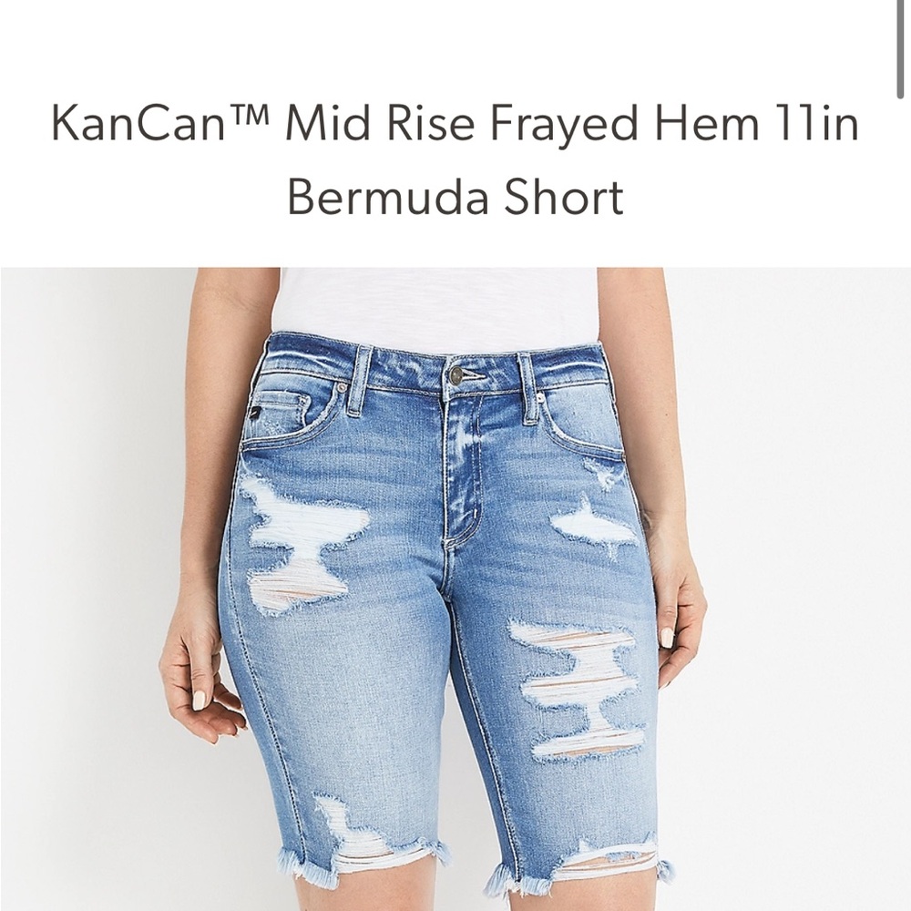 KanCan™ Mid Rise Frayed Hem 11 in
Bermuda jeans Short size 29 Blue Denim women’s